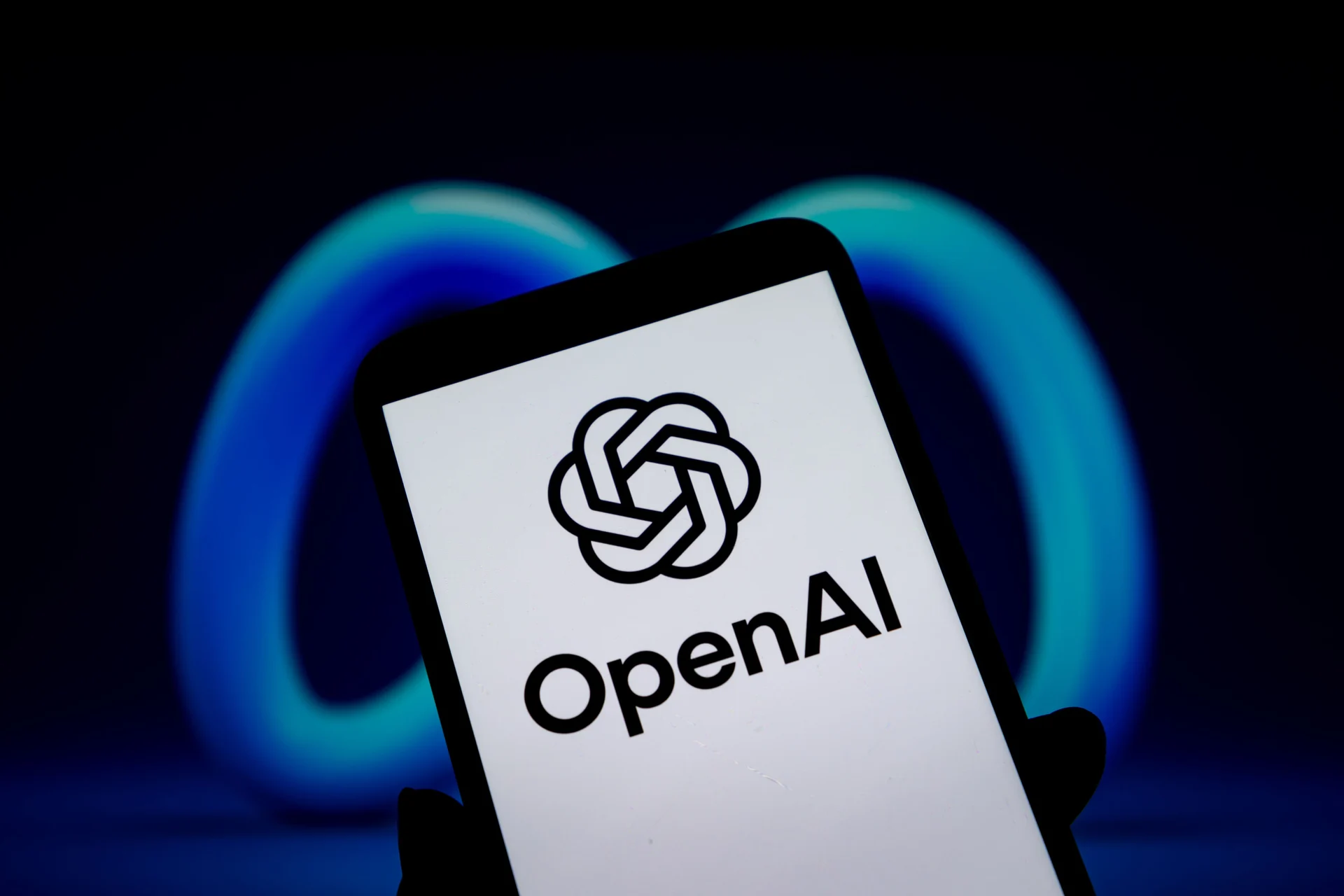 OpenAI’s $100 Billion Backup Plan: What This Massive Investment Really Means